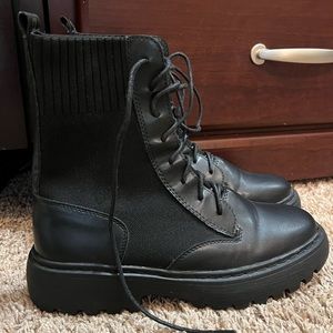 Amazon combat boots